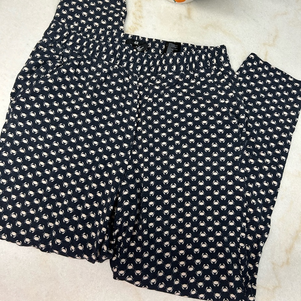 H&M Crab Pants - Size 8